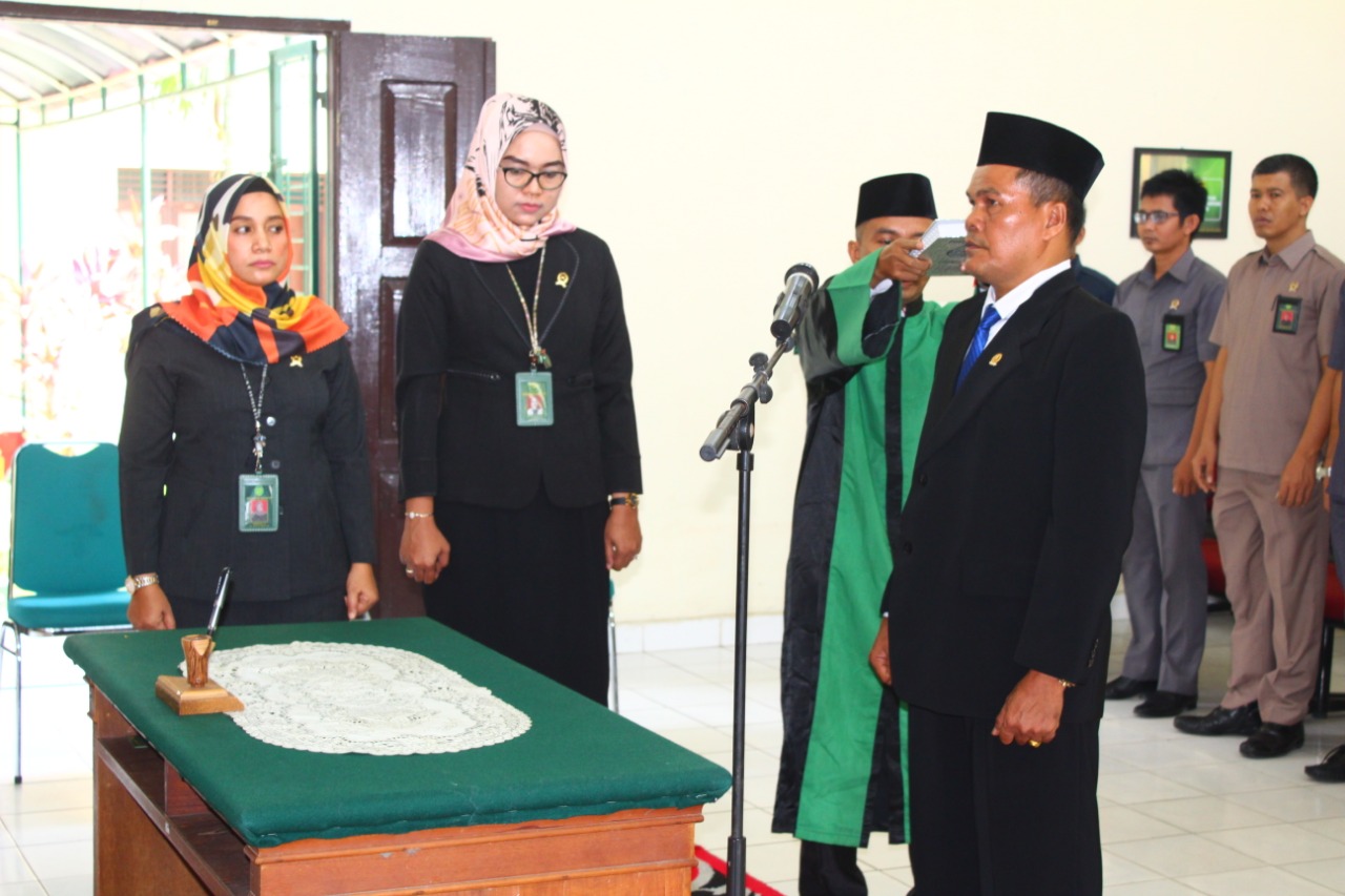Pengambilan Sumpah Jabatan dan Pelantikan Panitera Pengadilan Negeri Pelalawan